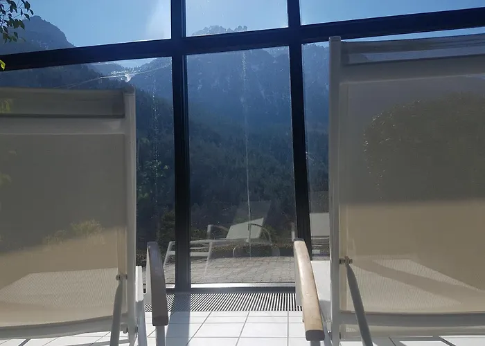 Jutta Deluxe #325